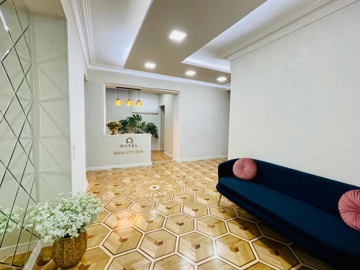 Quality Inn Tbilisi Luaran gambar