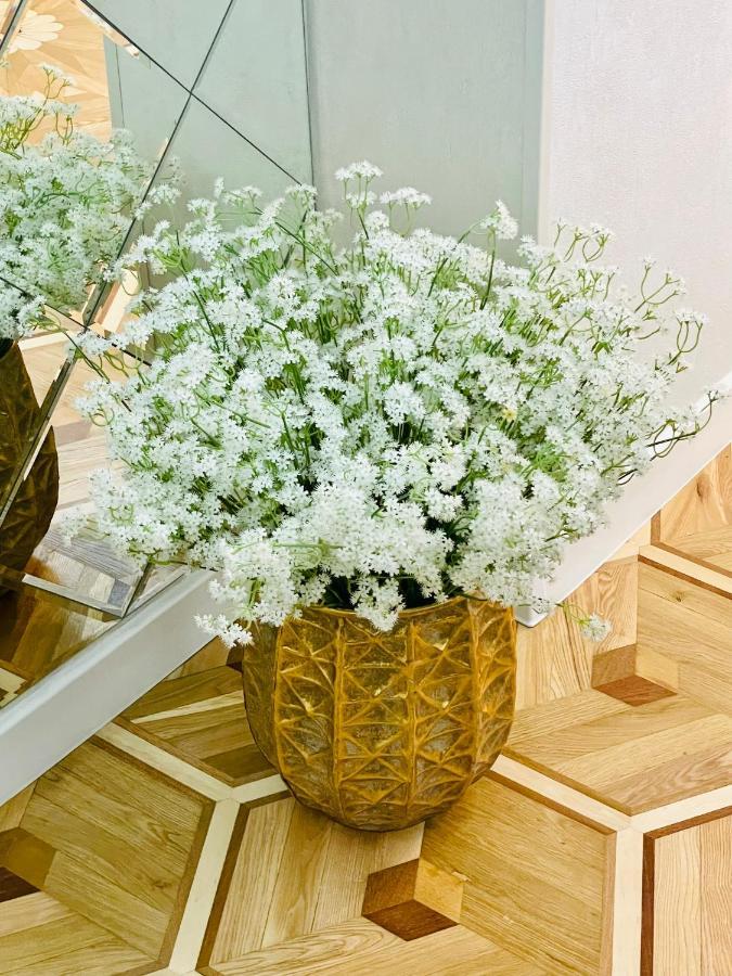 Quality Inn Tbilisi Luaran gambar