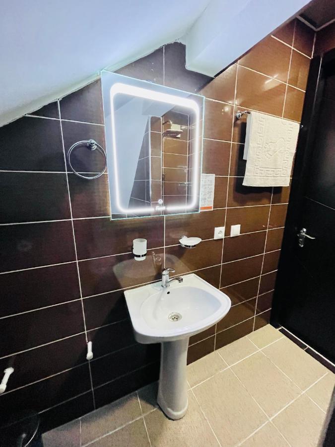 Quality Inn Tbilisi Luaran gambar