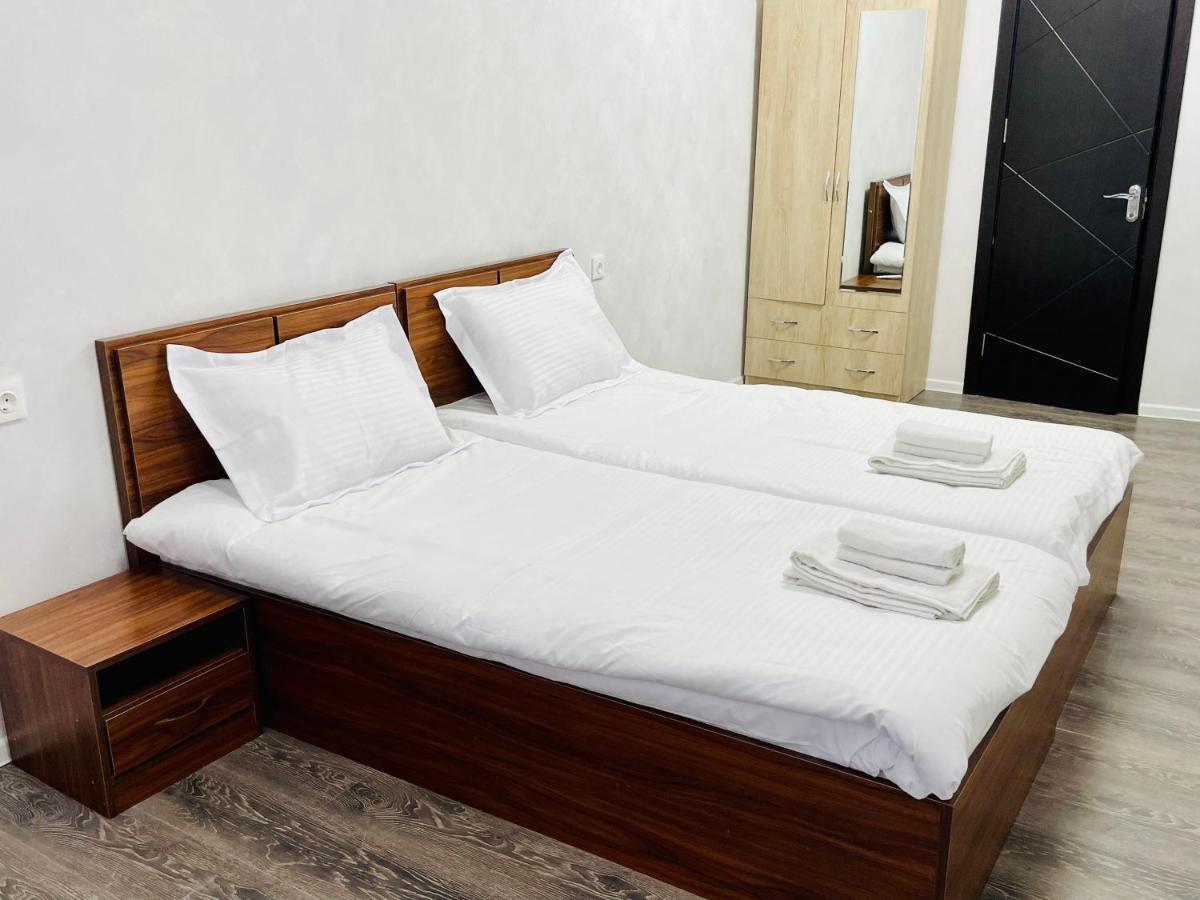 Quality Inn Tbilisi Luaran gambar