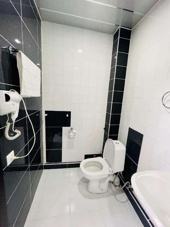 Quality Inn Tbilisi Luaran gambar